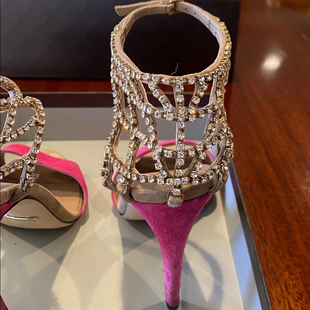 GUCCI Pink and Nude Embellished crystal back extending above Heels SIZE 37.5 - Picture 5 of 11